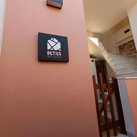 Apartment Petra 1 Ermoupoli